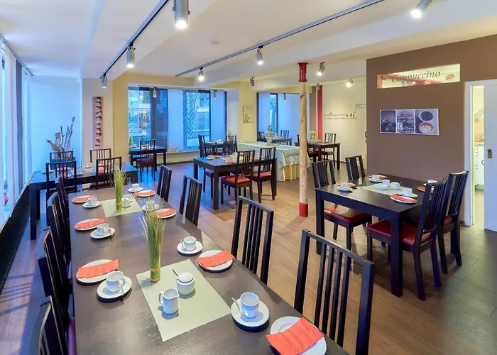 Garni Am Goetheplatz 酒店 斯坦河畔的巴特明斯特