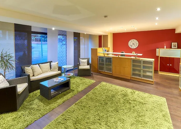 酒店 Garni Am Goetheplatz 3*