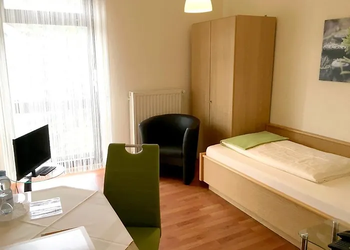 酒店 Garni Am Goetheplatz