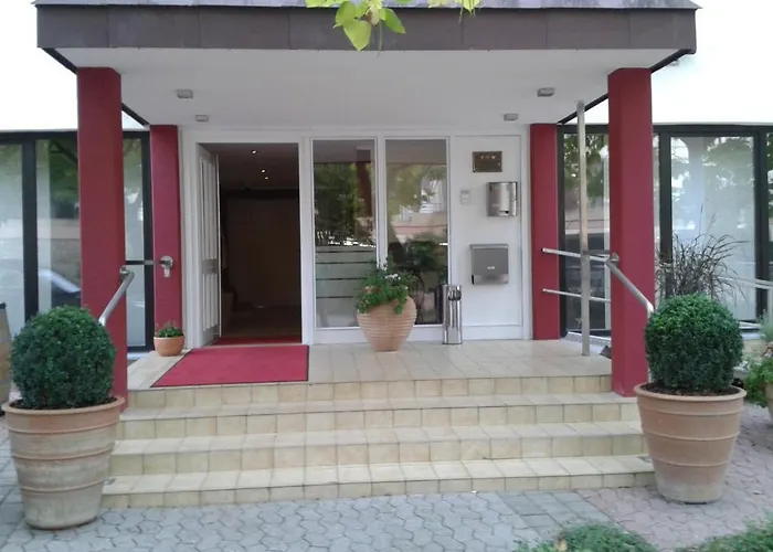 호텔 Garni Am Goetheplatz 바트뮨슈터암슈타인에베른부르크