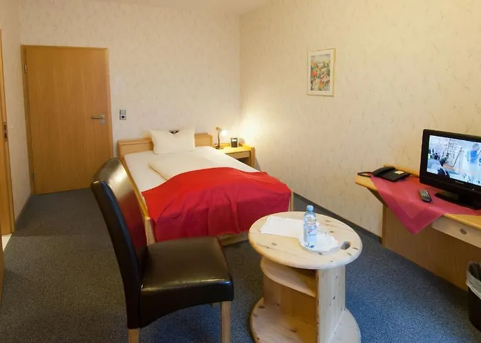 Garni Am Goetheplatz 호텔